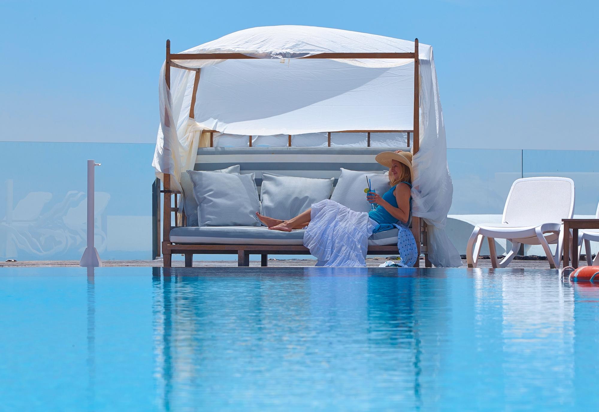 Orizontes Hotel Santorini Pyrgos Kallistis Luaran gambar