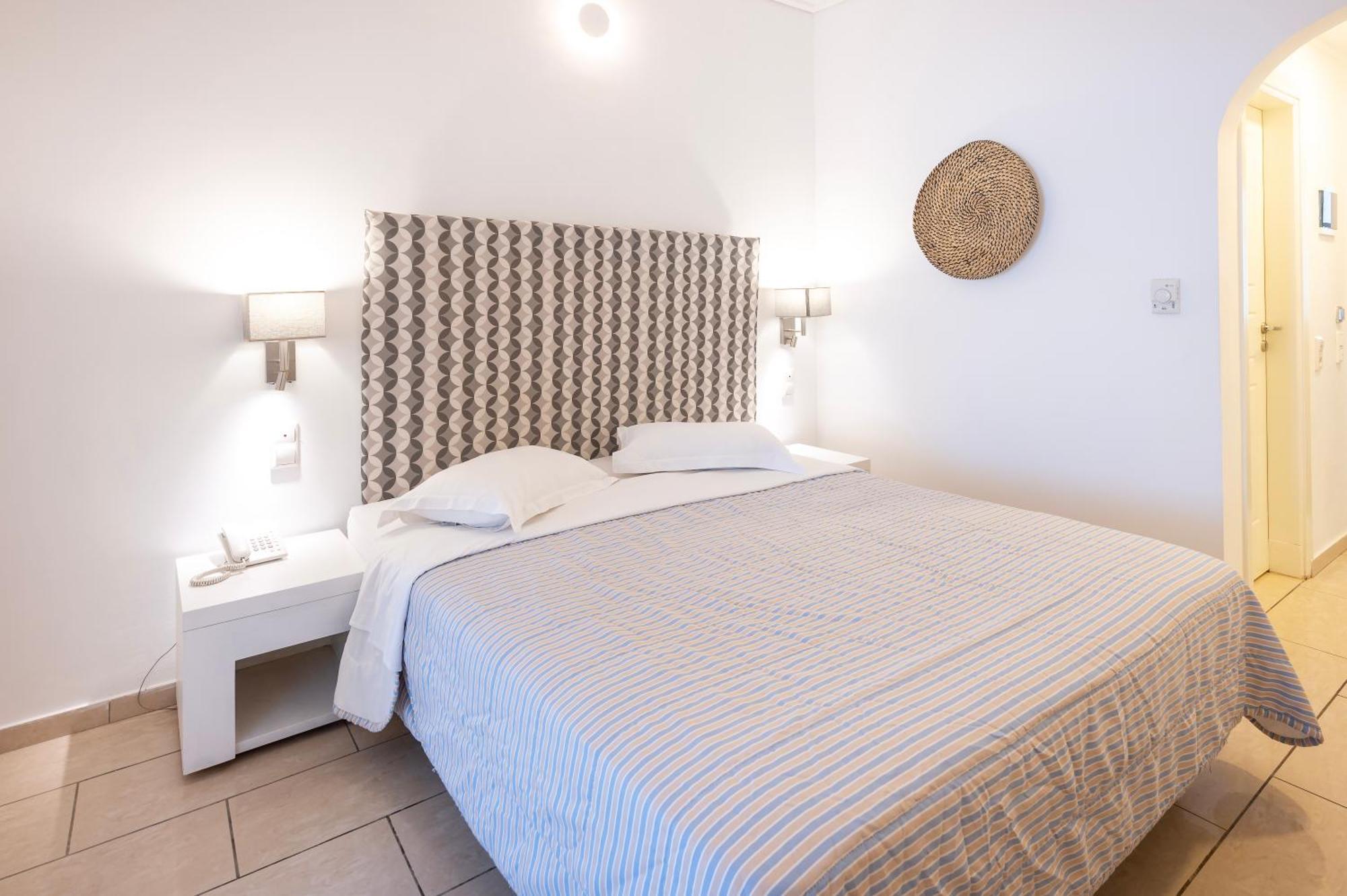 Orizontes Hotel Santorini Pyrgos Kallistis Luaran gambar